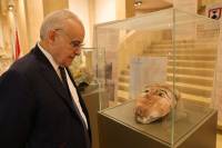 Lebanon returns 37 artefacts smuggled out of Egypt