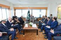 PM Shehbaz meets Bill Gates; vows polio-free Pakistan