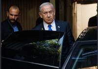 Netanyahu cuts New York visit after security warnings