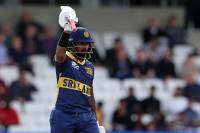 Sri Lanka captain Mendis hits century in 321-6 against England