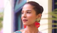 Ayesha Omar raises questions over children’s social media exposure