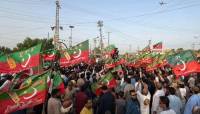 PTI postpones Islamabad long march until Oct 5: sources