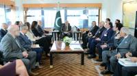 PM woos US firms to join Pakistan’s privatization process