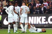 Mbappe out for two weeks or more with knee injury say Real