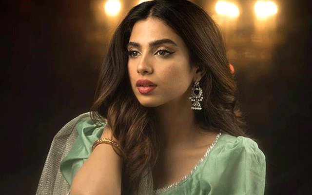 Sonya Hussyn shares behind-the-scenes moment from Masoom