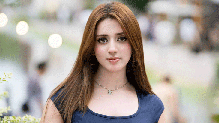 Jannat Mirza announces she ISN'T represented by manager or media agency
