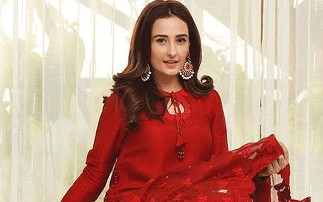 Finally home! Momal Sheikh overcomes travel troubles in emotional return from Dubai