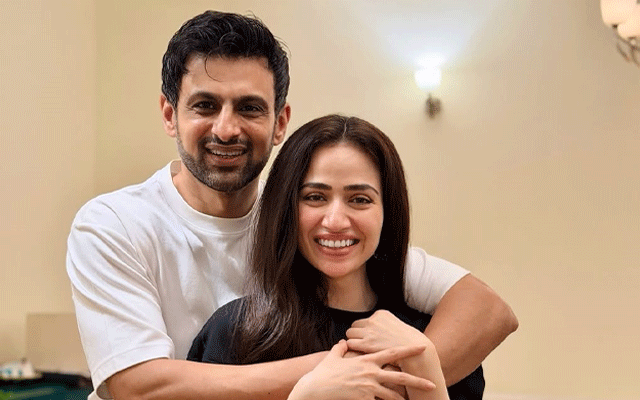 Sana Javed pens romantic birthday note for Shoaib Malik 