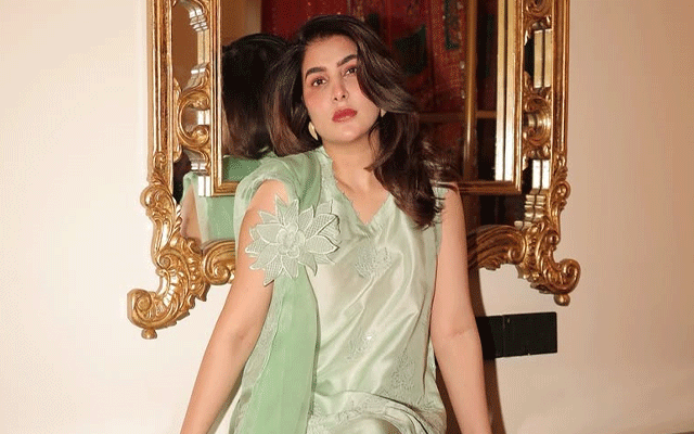 Areeba Habib slays spotlight in mint green glam